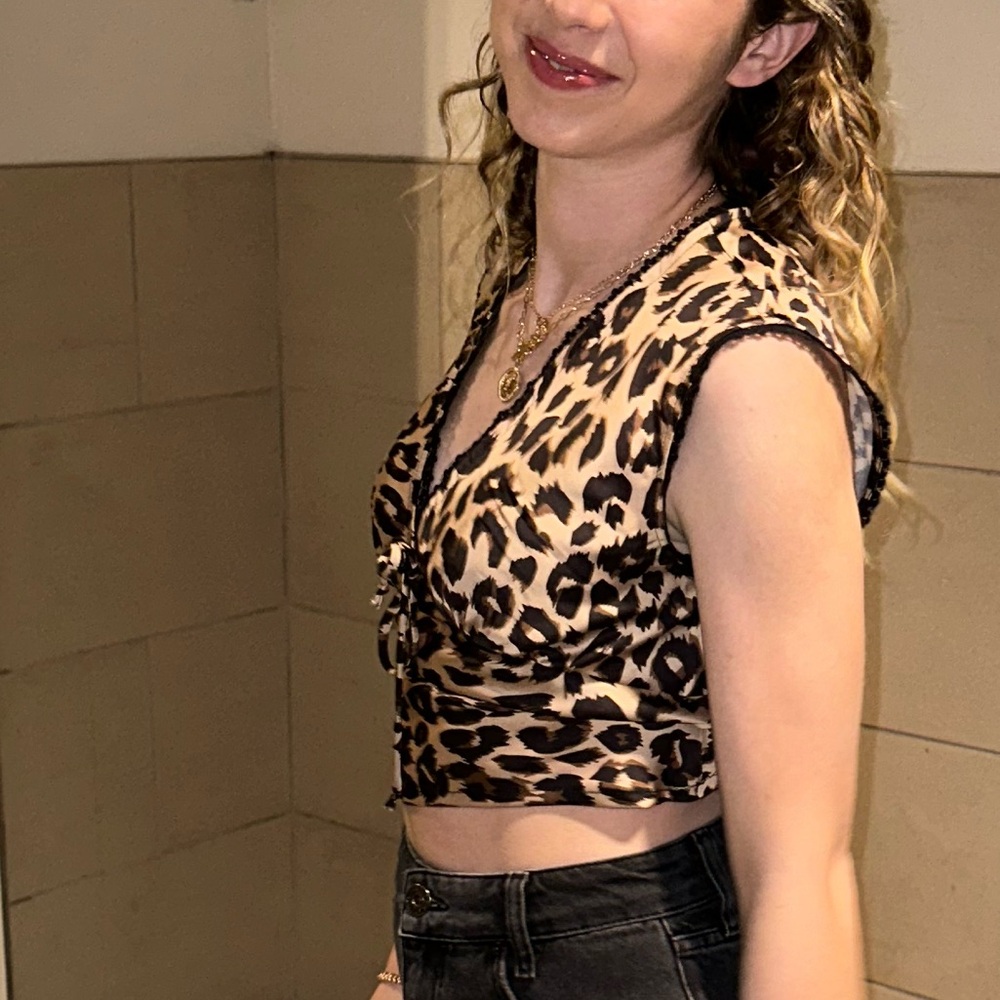 Leopard Print Top - Picture 2 of 2
